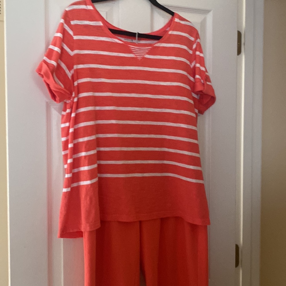 Karen, Scott, XL 3 piece cotton orange jogging suit - Picture 4 of 4